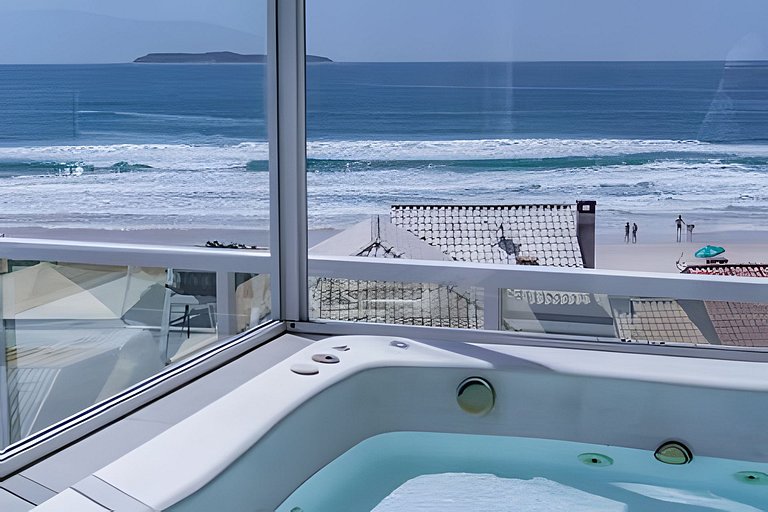 Duplex Frente ao Mar com Jacuzzi