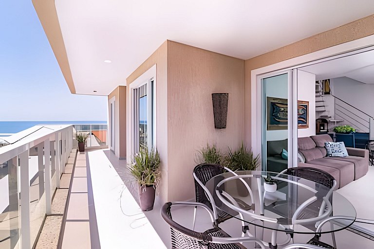 Duplex Frente ao Mar com Jacuzzi