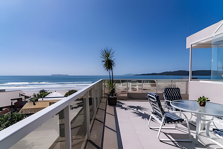 Duplex Frente ao Mar com Jacuzzi