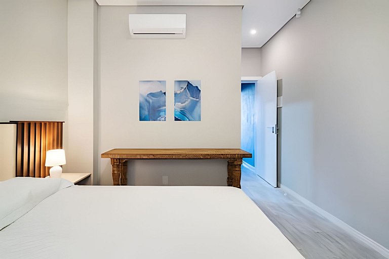 Triplex c/piscina em Bombinhas