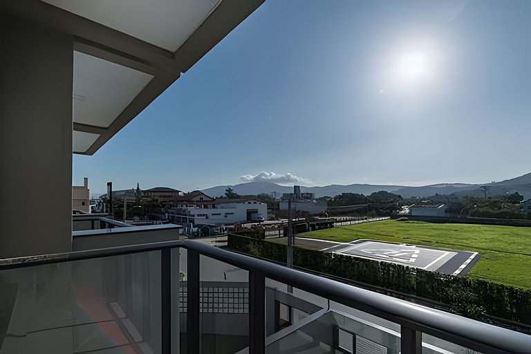 Triplex c/piscina em Bombinhas